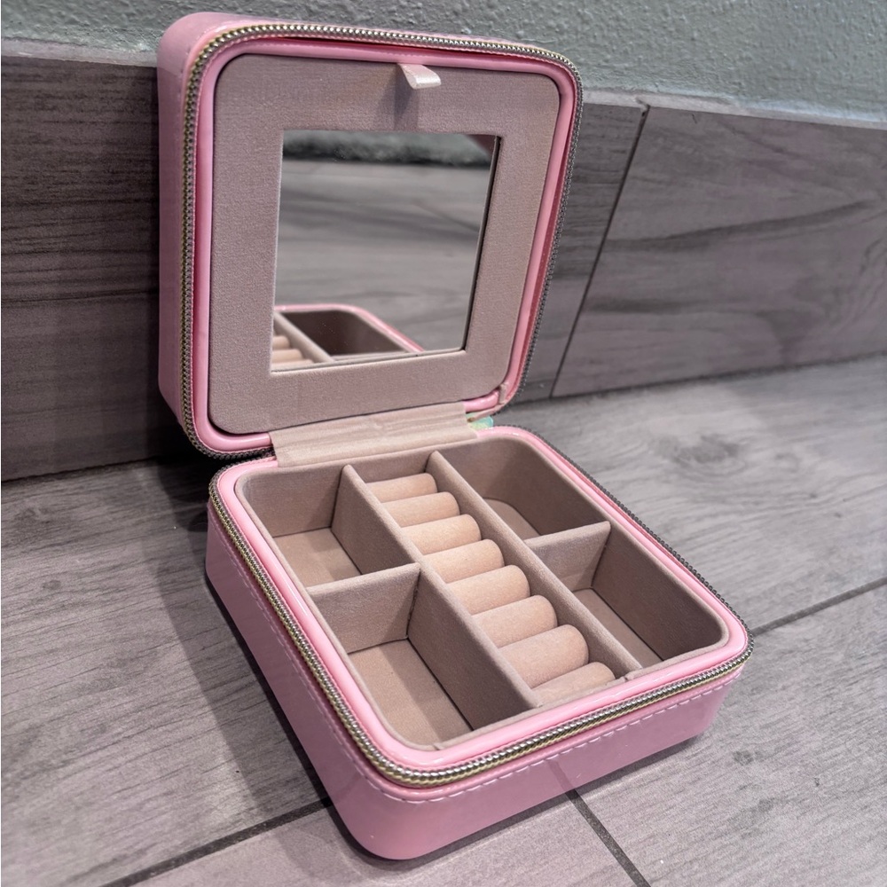 Pink Jewelry Organizer Box